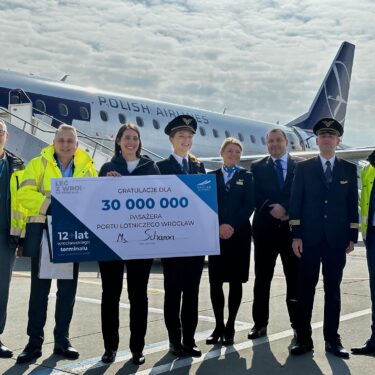 30 mln passengers for the 12th birthday of Wroclaw Airport terminal