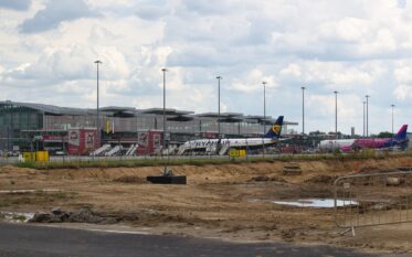 The largest investment in the history of Wroclaw Airport – temporary suspension of flight operations